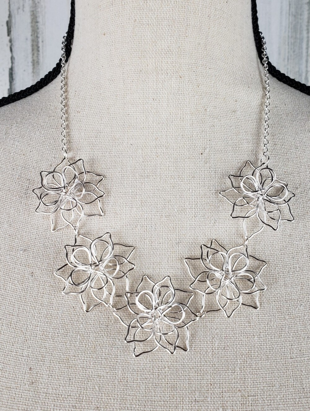 Handcrafted Silver Floral Statement Necklace - Elegant Women Jewelry
